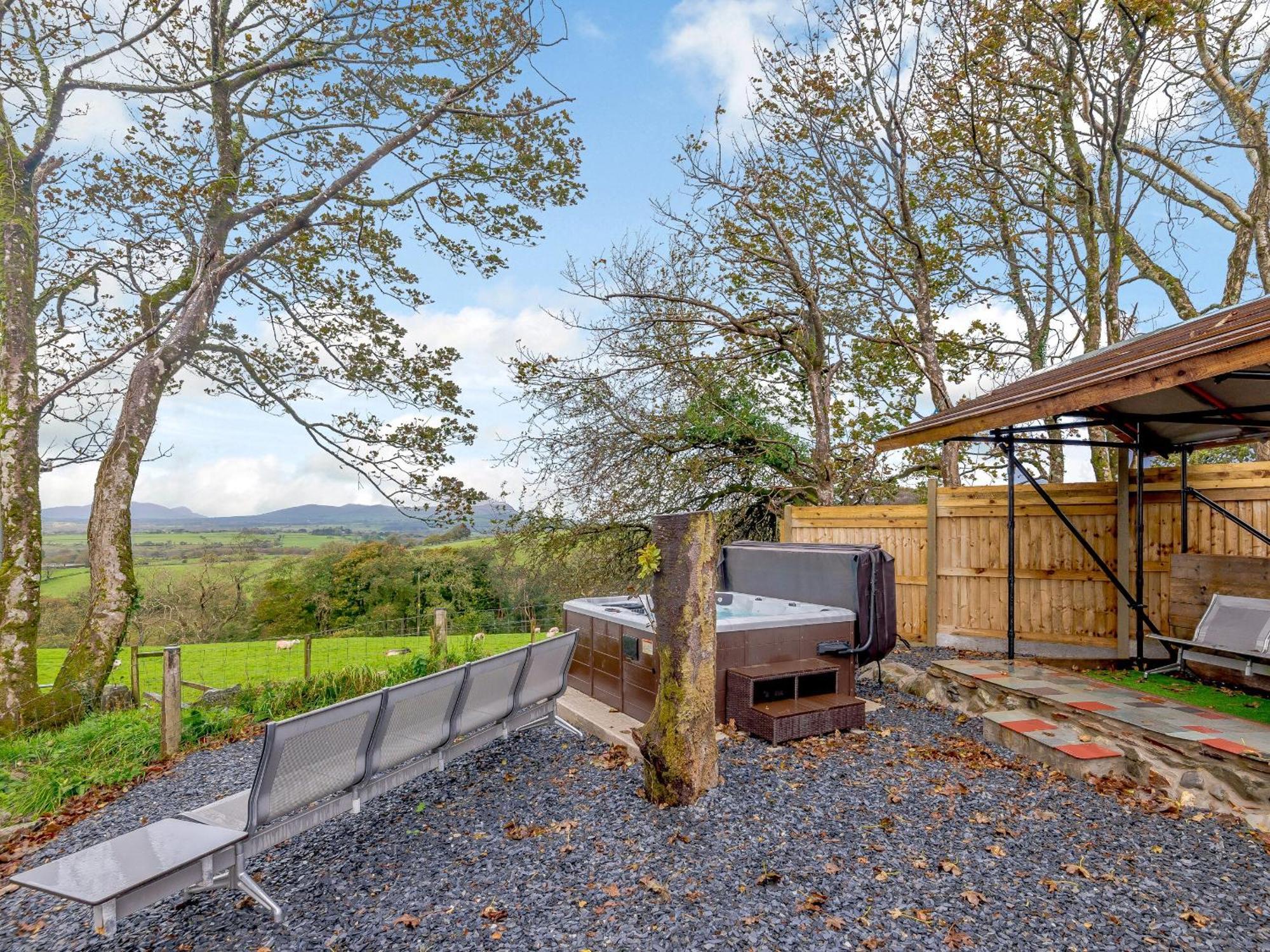 Вилла Dutch Barn Two - Uk12873 Brynkir Экстерьер фото